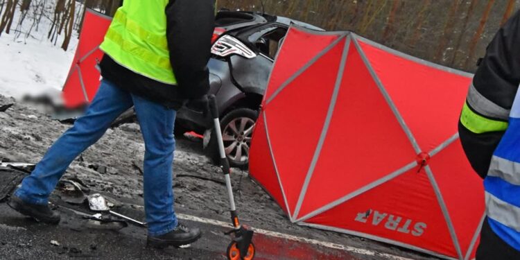 Śmiertelny wypadek w gminie Gubin, nie żyje motorowerzysta