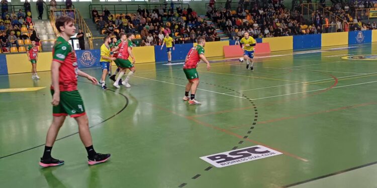 Stal w drugiej połowie się rozsypała i w Lidze Centralnej znów przegrała