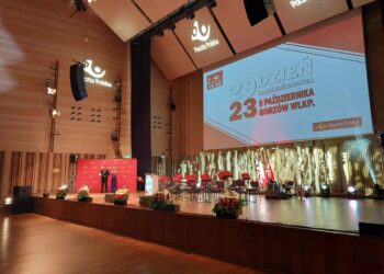 Pocztowcy świętują i opowiadają o swojej pracy