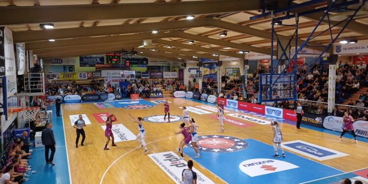 Ostatnia Prosta: koszykówka, siatkówka, inne