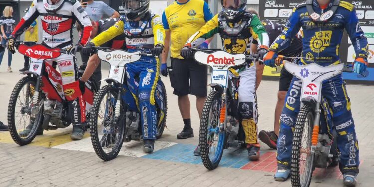 DMPJ: Stal bez medalu