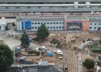 Dwa tory wzdłuż Jancarza