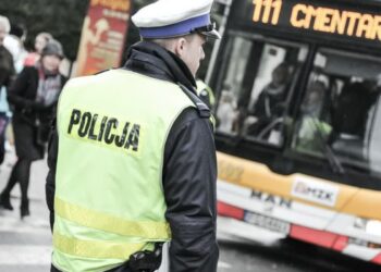Policja apeluje o przygotowanie się do wyjazdów