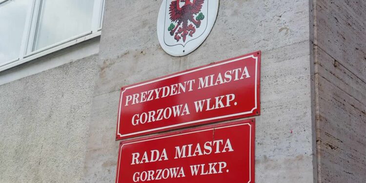 Trwa weryfikacja wniosku. Czy konsultacje ruszą 16 listopada?