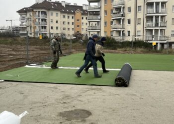 „Zazielenia” się boisko na osiedlu Europejskim