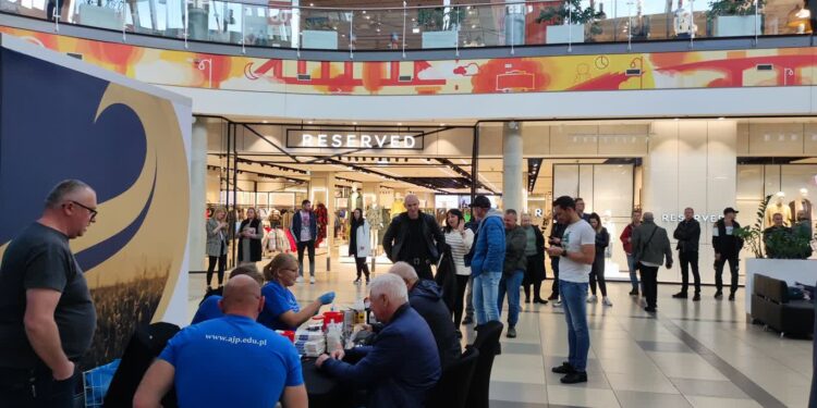 Męskie sprawy w galerii na Zawarciu