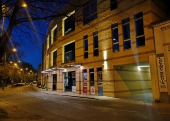 Mikołaj w bibliotece