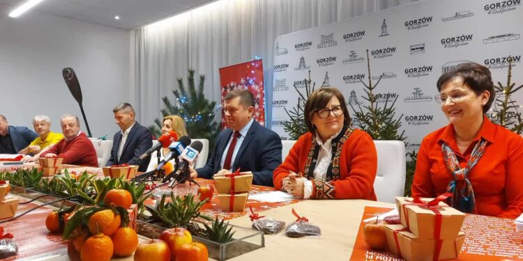 To będzie niezapomniany, świateczny grudzień. W prezencie mieszkańcy dostaną halę