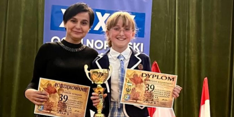 Antonina Kujawska wygrała 39. Ogólnopolski Konkurs Krasomówczy Dzieci i Młodzieży