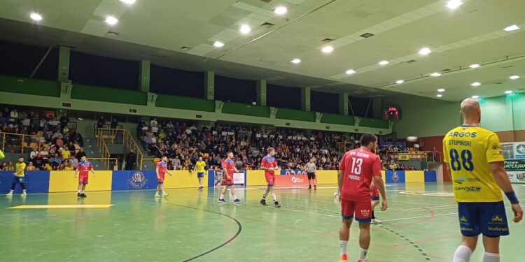 Początek kiepski, ale koniec radosny: Stal wygrała w Lidze Centralnej