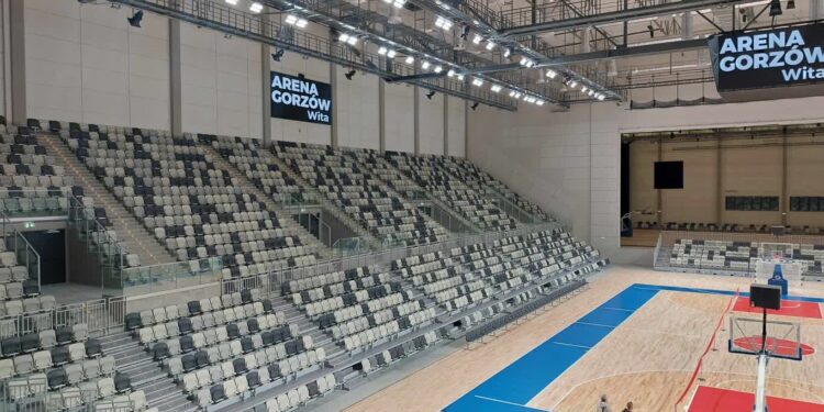 Pojedynek na szczycie pierwszym oficjalnym meczem w Arenie Gorzów