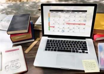 Ekspert prawa pracy o dniach wolnych, które nie przejdą na 2024 rok