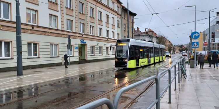 „Czwórki” pod dworzec to pierwszy etap