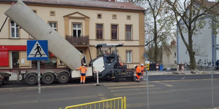 Od poniedziałku rondo przy IV LO będzie w pełni przejezdne