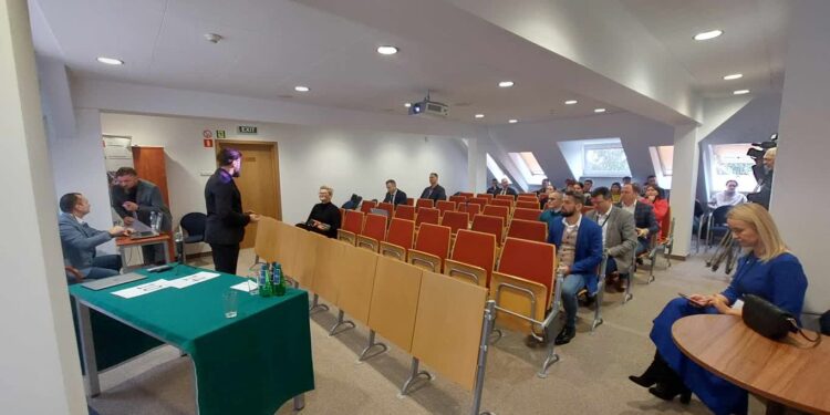 Rozmawiają o współpracy nauki i biznesu. Gorzowska akademia zorganizowała międzynarodową konferencję