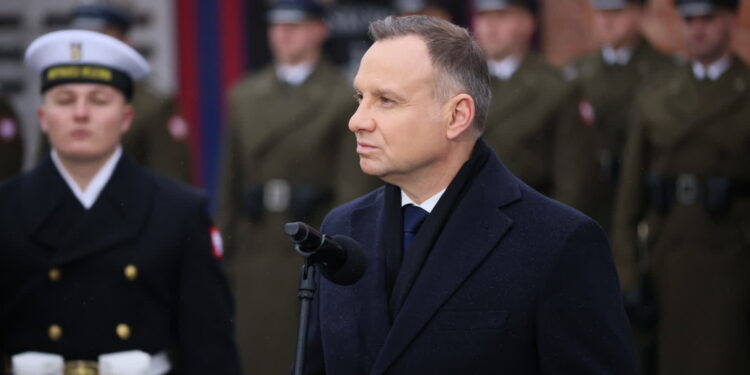 Prezydent zawetuje ustawę okołobudżetową. W tle 3 mld na media publiczne