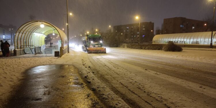 Pada, ciągle pada…