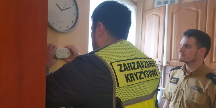 Czujki tlenku węgla dla gorzowskich seniorów