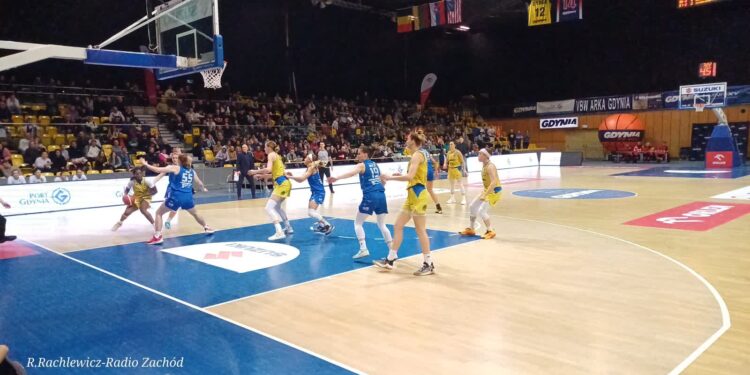 Gdynia zdobyta! PSI Enea AJP nadal na czele tabeli