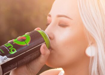 Napoje energetyzujące negatywnie wpływają na zdrowie