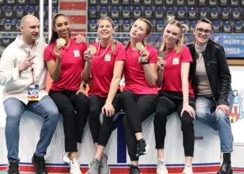 Złota sztafeta 4x400 AZS AWF Gorzów (fot. Dawid Lis/Sport Lisim Okiem)