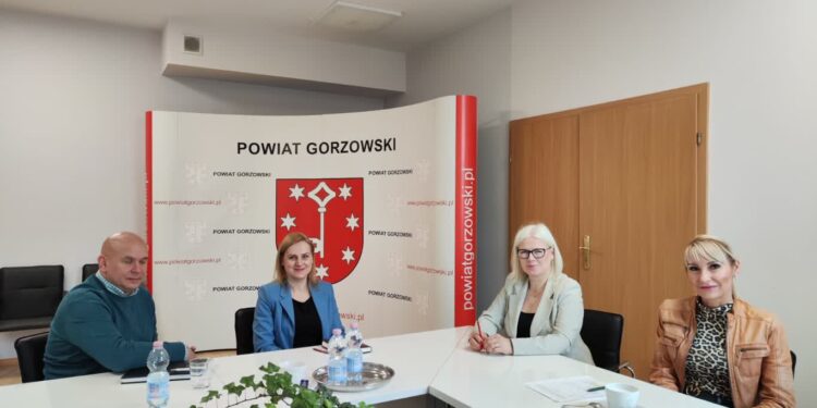 Komunikacja z gminami na nowych zasadach? Trwają rozmowy w tej sprawie