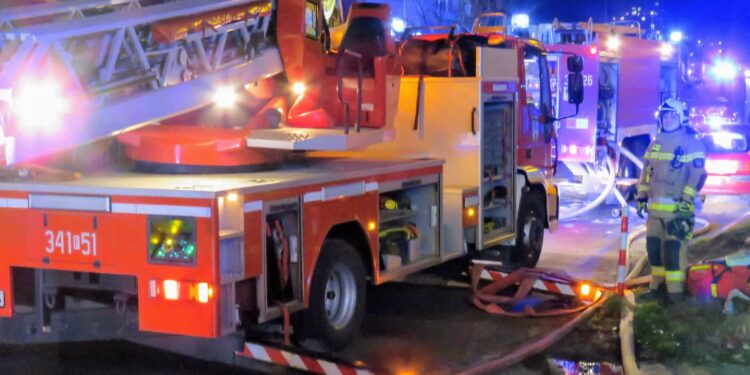 Tragiczny pożar w Kostrzynie. Nie żyje jedna osoba