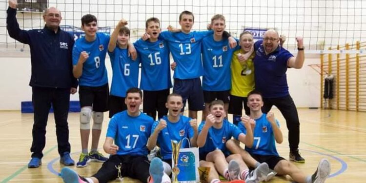 Młodzi gorzowscy siatkarze grają dalej w mistrzostwach Polski