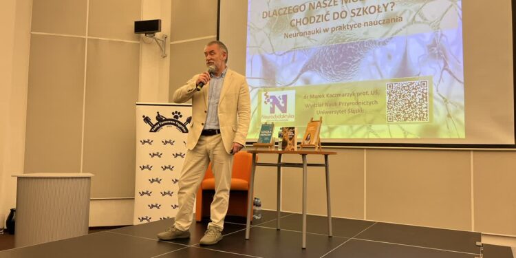 Mózg uczy się w ruchu czyli wykład w gorzowskiej Bibliotece