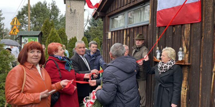 W Zdroisku upamiętniono Powstańca Wielkopolskiego i więźniarkę obozu Auschwitz