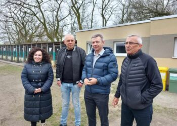 Radni zapowiadają rozbudowę pawilonu w schronisku