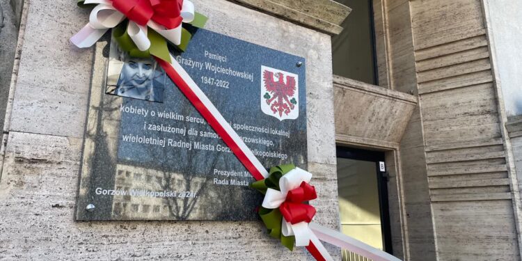 Tablica ku pamięci Grażyny Wojciechowskiej odsłonięta