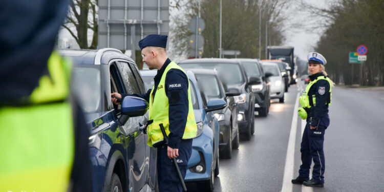 Poranna akcja trzeźwości. Wpadło sześcioro kierowców