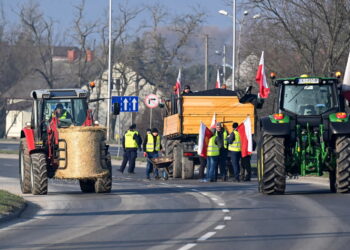 Protesty rolników na S3. Zamknięte węzły, wyznaczone objazdy