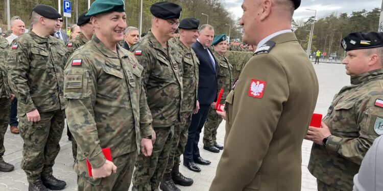 Uroczystości z okazji 20 rocznicy Bitwy w Karbali