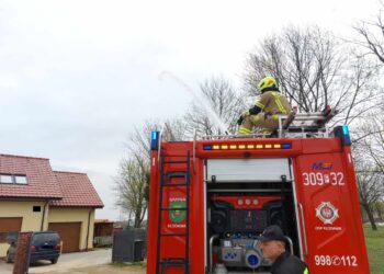 Leją aż miło. Dziś nie ratują, dziś zapewniają pomyślność