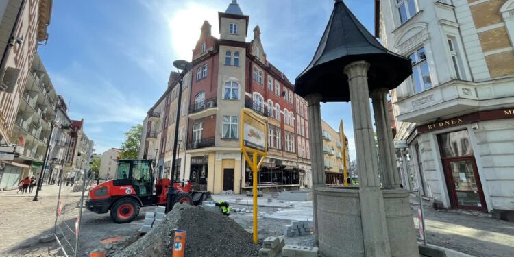 Jak idą prace na Hawelańskiej i Wełnianym Rynku?