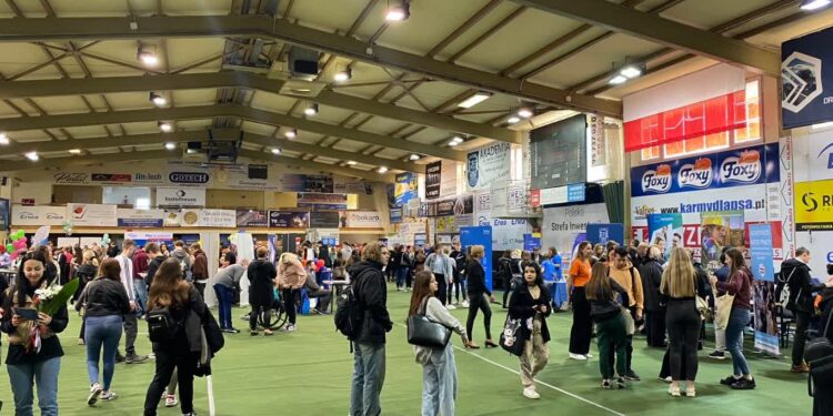 Targi „Absolwencie, co dalej…?”