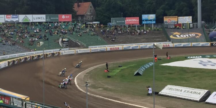 Wracają żużlowe derby! Transmisja na 95,6 FM!