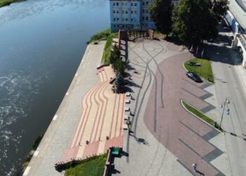 Dolne tarasy bulwarów otwarte