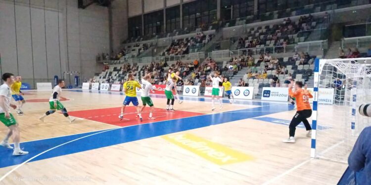 Przykra porażka gorzowskich szczypiornistów