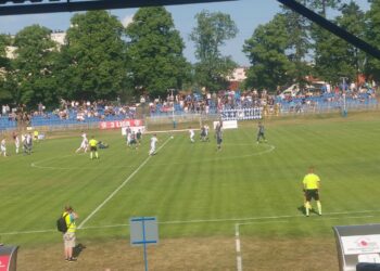 Derby Gorzowa! Warta musi, Stilon może