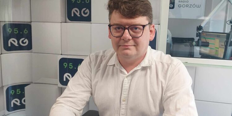 dr Maciej Tołwiński, Akademia im. Jakuba z Paradyża