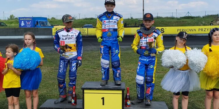 Stalowa dominacja w Wawrowie