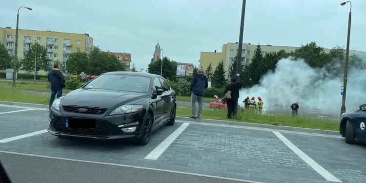 Pożar audi na ul. Górczyńskiej