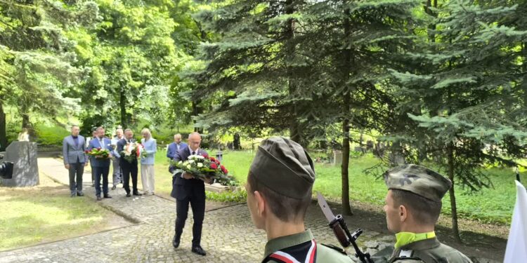 Oddali hołd ofiarom nazistowskich obozów