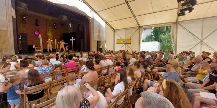 Wystartowała Scena Letnia