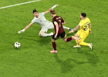 Belgia wróciła do gry na Euro 2024. Ledwo Marciniak zdążył gwizdnąć, a „Czerwone Diabły” już były na prowadzeniu