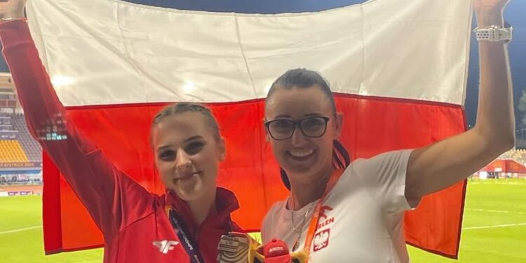 Zofia Rojek i trener Izabela Zaleska-Posmyk