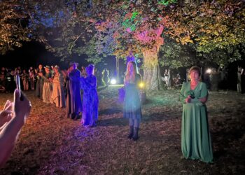 Natalia Ślizowska pokazała nową kolekcję w Puszczy Noteckiej